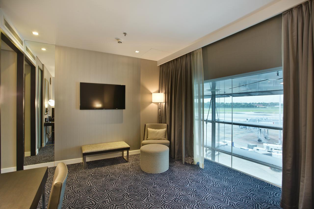 Ambassador Transit Hotel - Terminal 3 Singapore Bagian luar foto